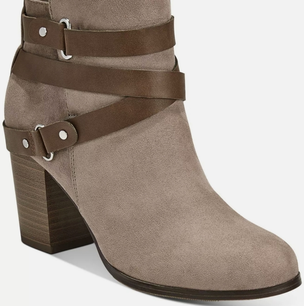 Material Girl Womens melany Leather Round Toe Ankle Fashion Boots US 9 M
